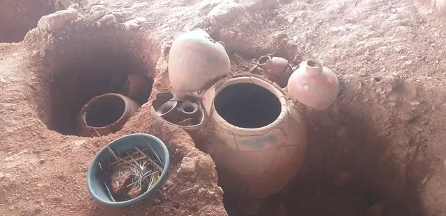 Adichanallur urn burials