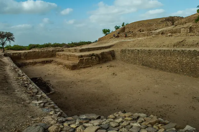 The reservoirs of Dholavira