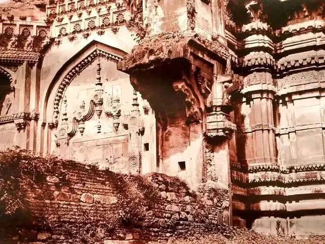 ASI scientific survey of the Gyanvapi complex