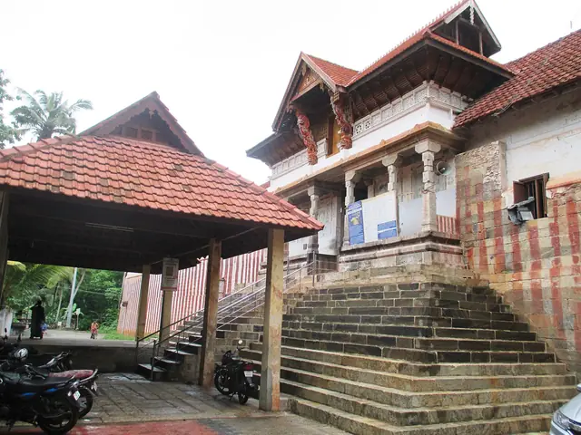 Adikesava Perumal Temple, Thiruvattar