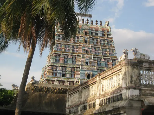 Avudaiyarkoil (Tiruperunturai), Atmanathaswamy Temple