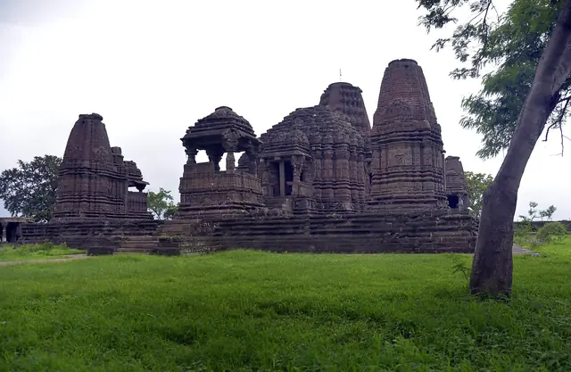 Gondeshwar Temple, Sinnar