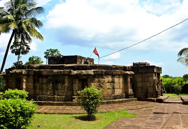 Chausath Yogini Temple, Hirapur