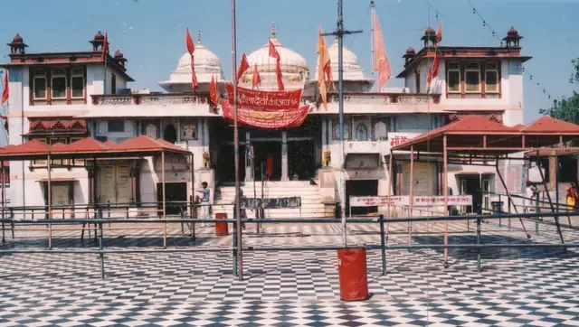 Kaila Devi Temple, Karauli