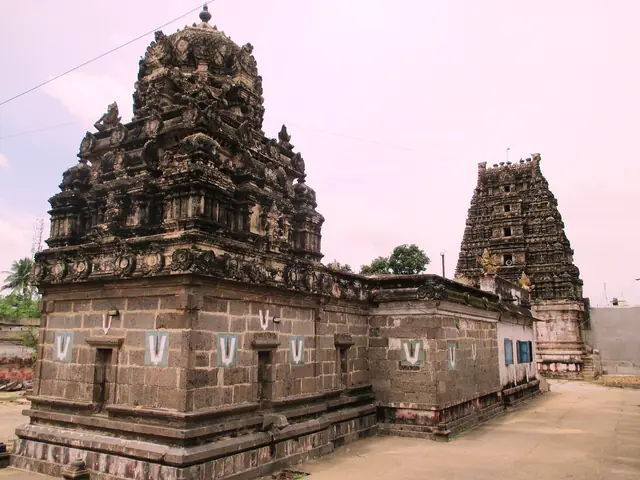 Pavalavannar Perumal Temple, Thiruppavalavannam (Kanchipuram)