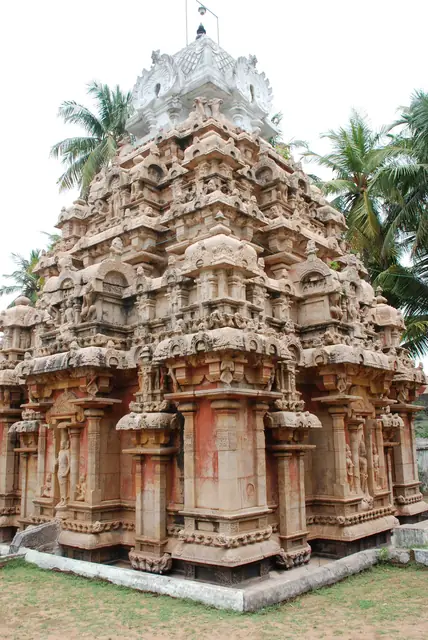 Brahmapureeswarar (Alanthurai Nathar) Temple, Pullamangai