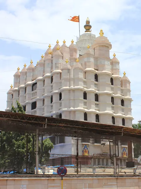 Shri Siddhivinayak Temple, Prabhadevi