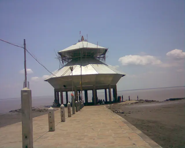Stambheshwar Mahadev, Kavi Kamboi
