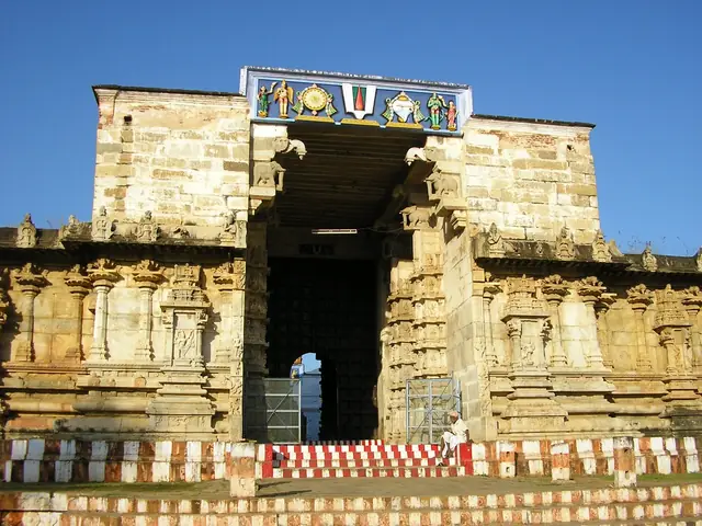 Azhagiya Nambirayar Temple, Thirukurungudi