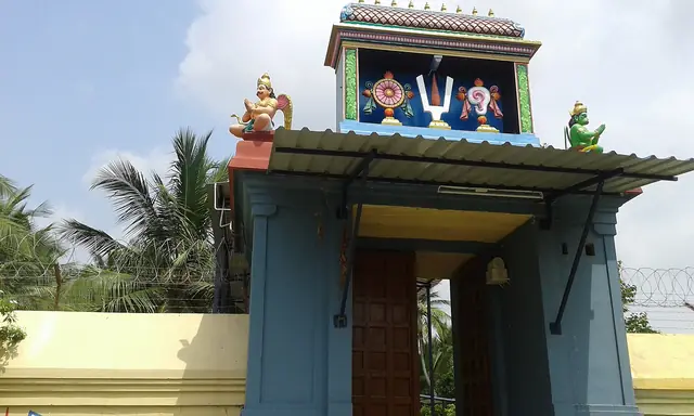 Vaikunthanatha Perumal Temple, Thiru Vaikunda Vinnagaram (Thirunangur)