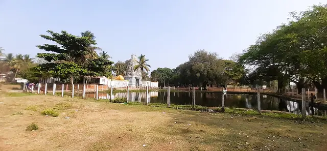 Sivanandeswarar Temple, Tirukkallil (Thirukandalam)