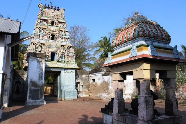 Palvannanathar Temple, Tirukkazhippalai (Sivapuri)