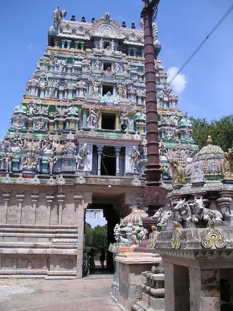 Kalyanasundareswarar (Panchavarneswarar) Temple, Tirunallur