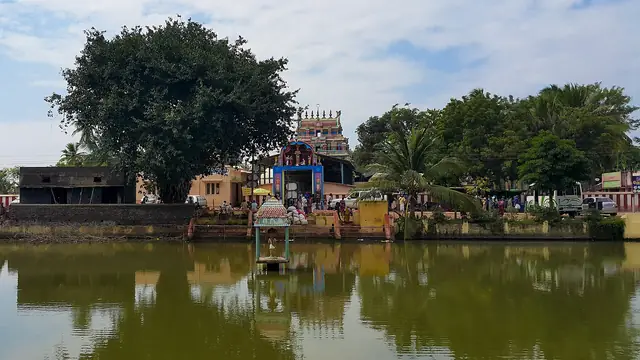 Seshapureeswarar (Pampuranathar) Temple, Tiruppampuram