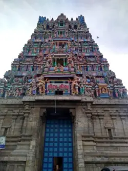Chathuranga Vallabhanathar (Pushpavananathar) Temple, Tiruppoovanur