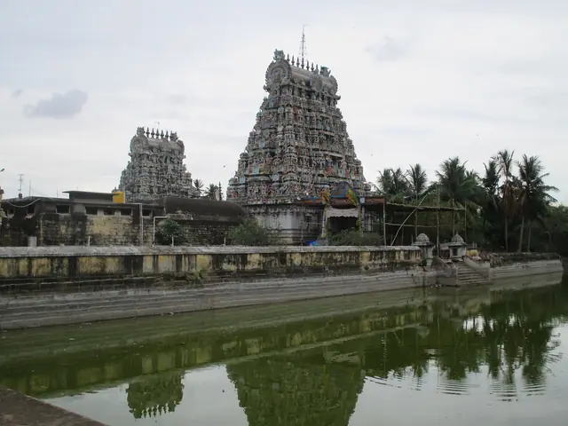 Agnipureeswarar Temple, Tiruppugalur