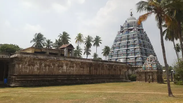 Vriddhapureeswarar (Pazhampathinathar) Temple, Tiruppunavayil