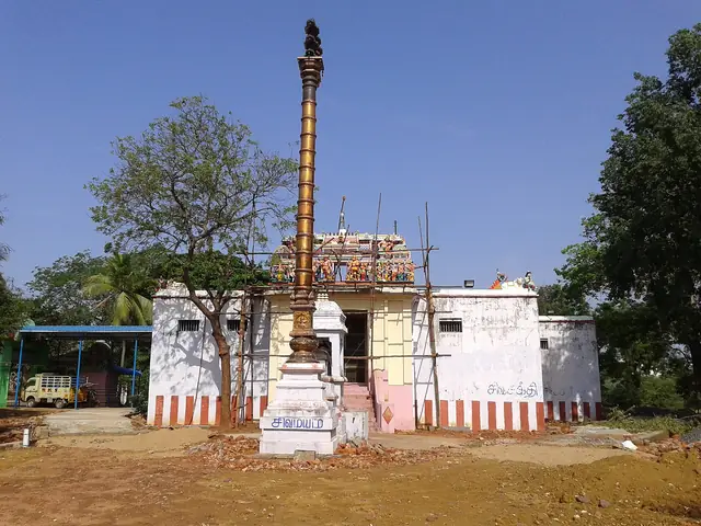 Oondreeswarar Temple, Tiruvenpakkam (Poondi)