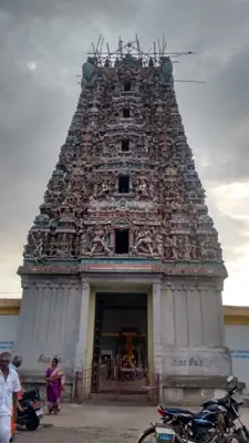 Tirumeni Azhagar (Sundareswarar) Temple, Tiruvettakudi