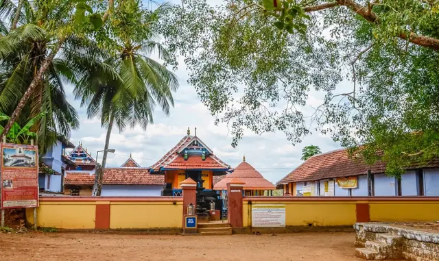 Uyyavandha Perumal Temple, Thiruvithuvakkodu (Thirumittacode)