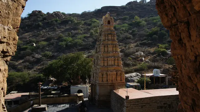 Uma Maheswara Temple, Yaganti